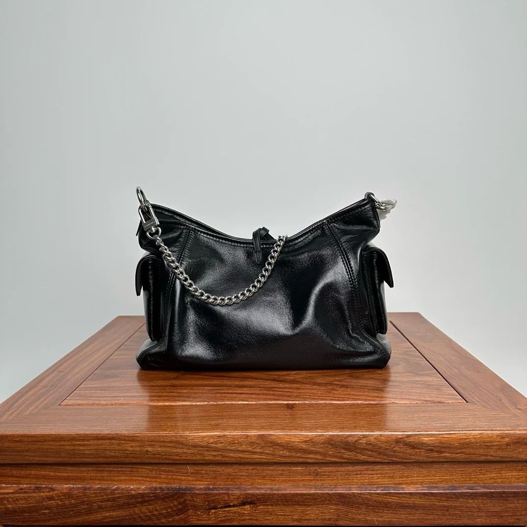 Women’s Black Genuine Leather Minimalist Carryall Bag
