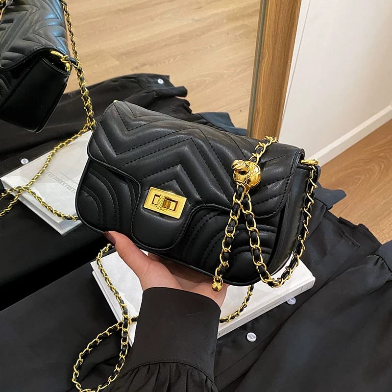 Woman's Leather Quilted Chain Crossbody Bag