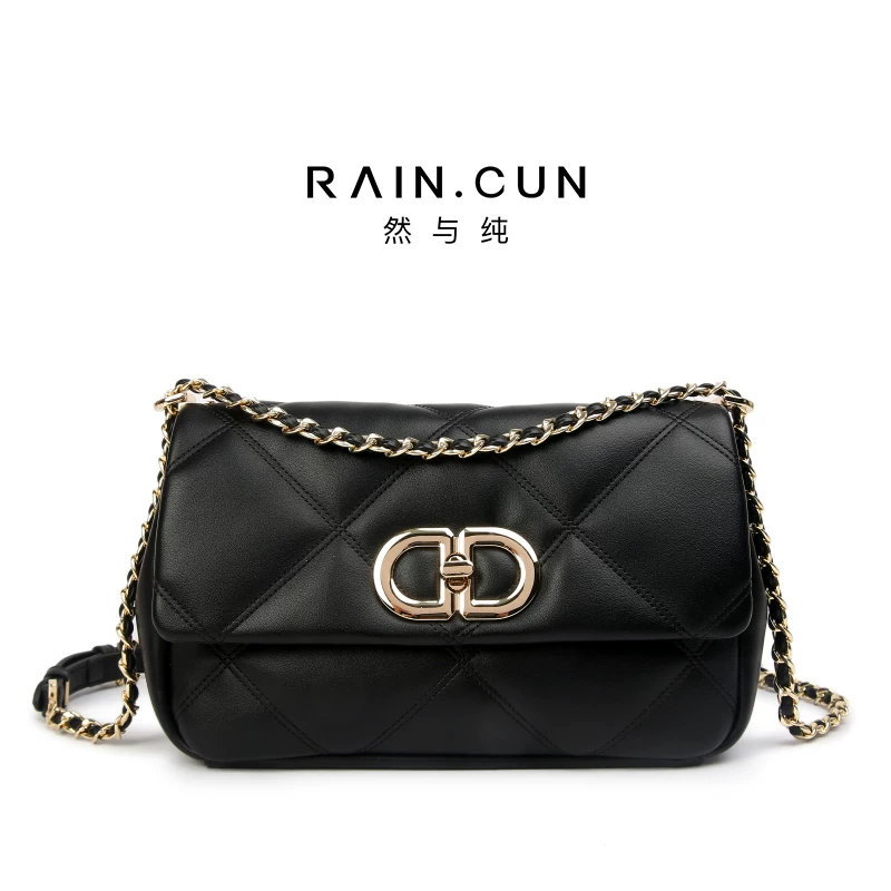 Woman's Quilted Genuine Leather Crossbody Bag