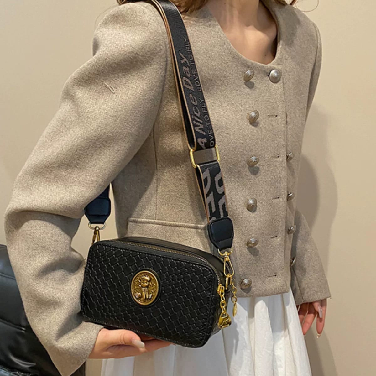 Metal Decorated Solid Color Simple Crossbody Bag