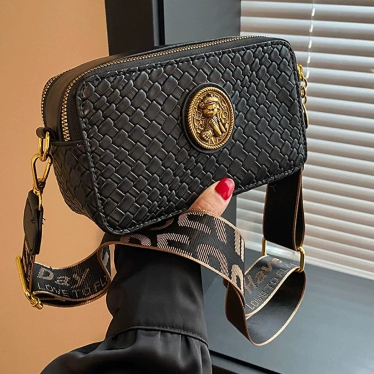 Metal Decorated Solid Color Simple Crossbody Bag