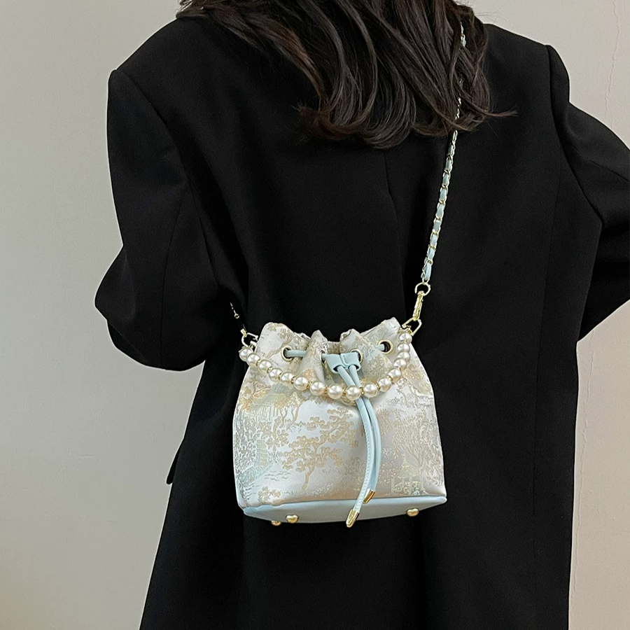 Chinese National Embroidered Pearl Bucket Women's Bag