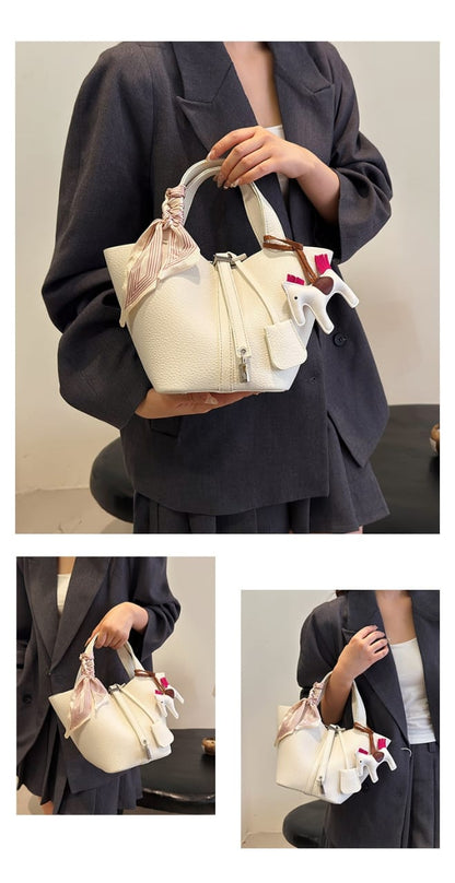 White Large Capacity PU Leather Bucket Bag