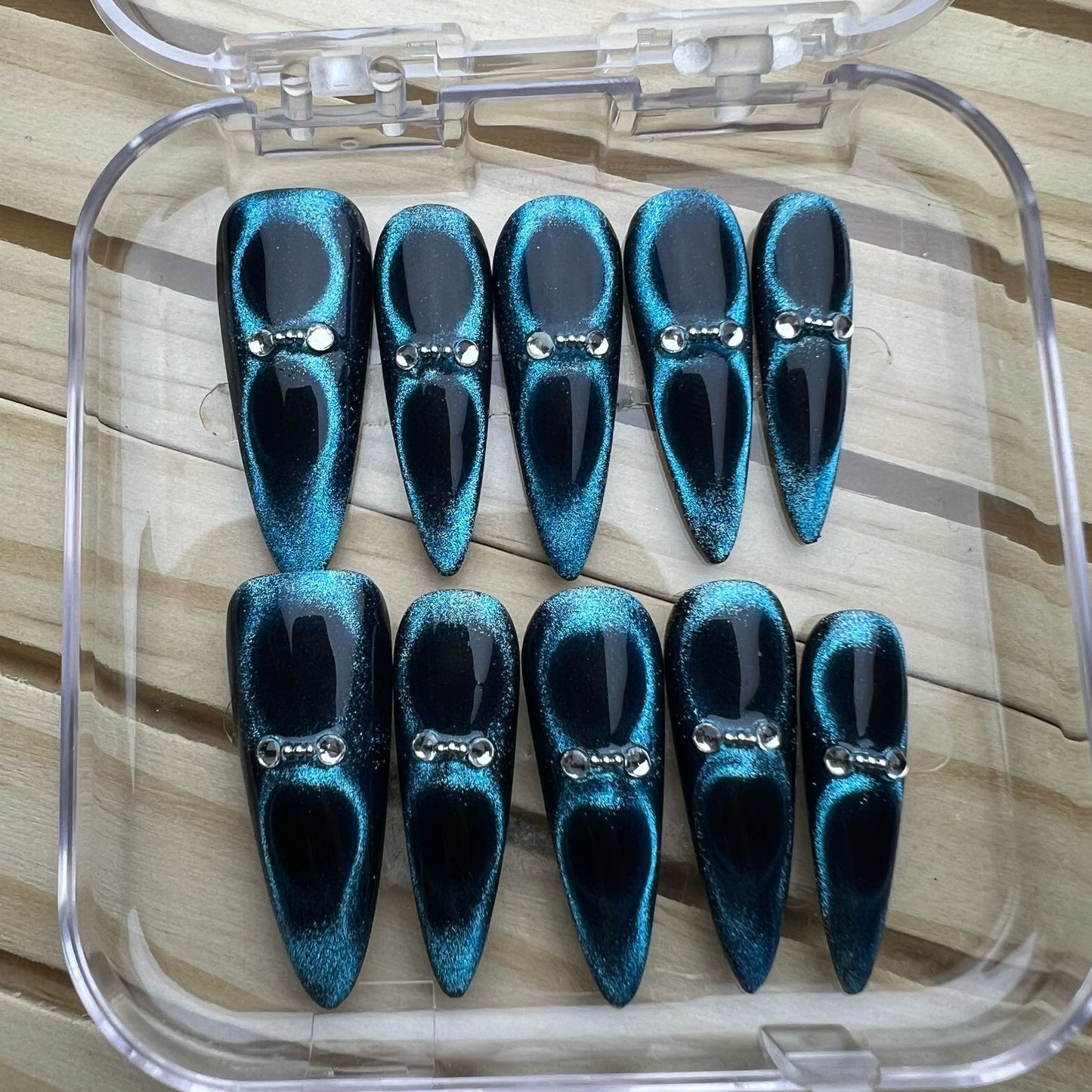 Press On Nails Long Stiletto L0283-A