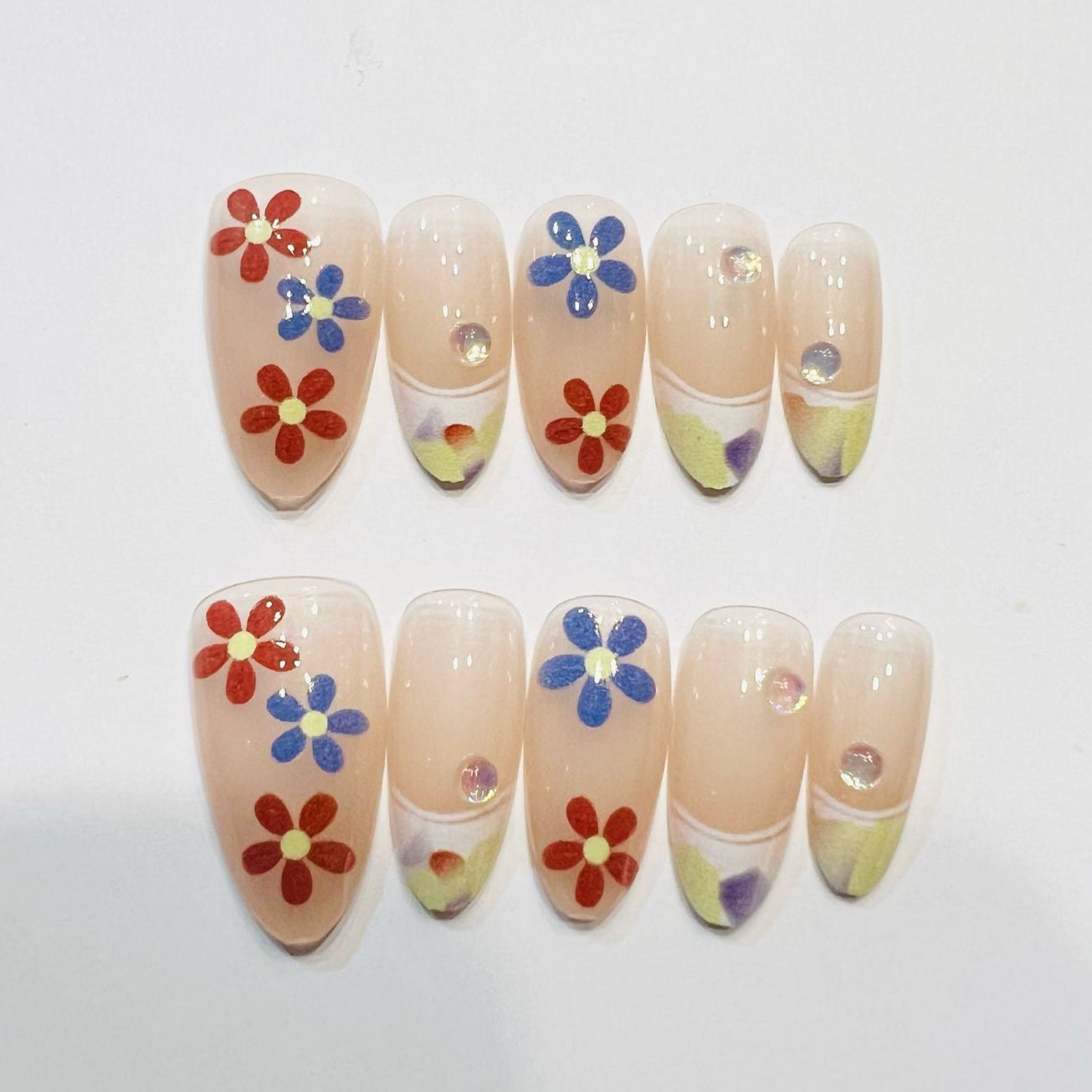 Y031 Press On Nails Stiletto Almond Shape