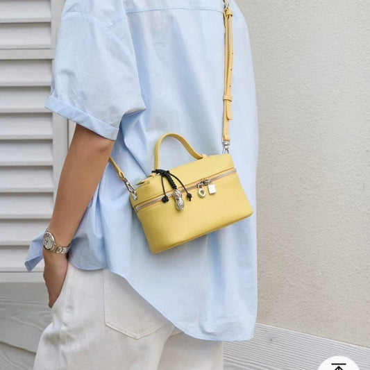 Women Textured Crossbody Sling Bag
